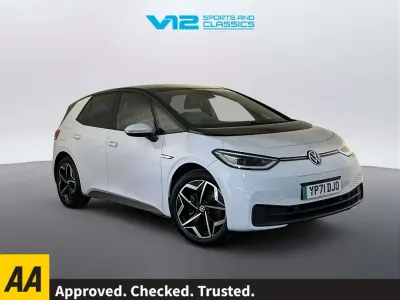 Begagnad VW ID.3 Pro Performance 150 kW (204 HK) 2021 Vit Halvkombi
