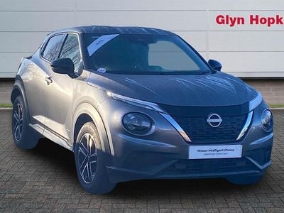 Usado Nissan Juke N-Connecta 143 HP (105 kW) 2025 Cinzento SUV