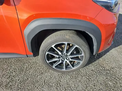 Used Toyota Yaris Cross Sport 114 HP (83 kW) 2023 Orange SUV