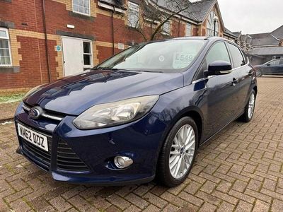 Gebraucht Ford Focus Zetec 125 PS (91 kW) 2012 Blau Kleinwagen