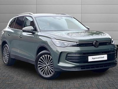 New VW Tiguan Match 150 HP (110 kW) 2026 Cipressino green SUV