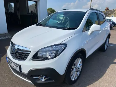 Used Vauxhall Mokka 140 HP (102 kW) 2016 White SUV
