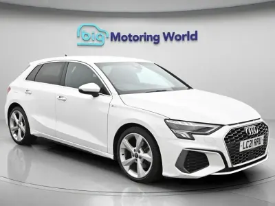 Begagnad Audi A3 Sportback S-Line 110 HK (80 kW) 2021 Vit Halvkombi