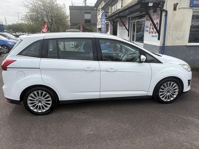 Usado Ford Grand C-Max Titanium 115 HP (84 kW) 2013 Branco Monovolume