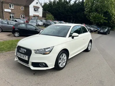 Used Audi A1 Competition 122 HP (89 kW) 2011 White Hatchback