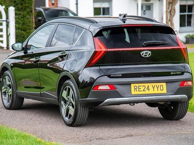Begagnad Hyundai Bayon Ultimate 2024 Svart SUV