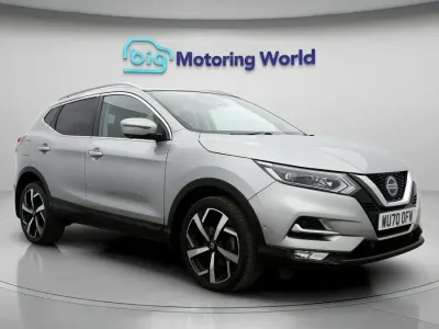 Begagnad Nissan Qashqai S 160 HK (117 kW) 2020 Silver SUV