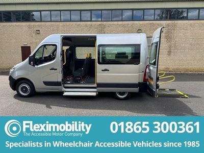 Used Vauxhall Movano 145 HP (106 kW) 2019 Silver MPV