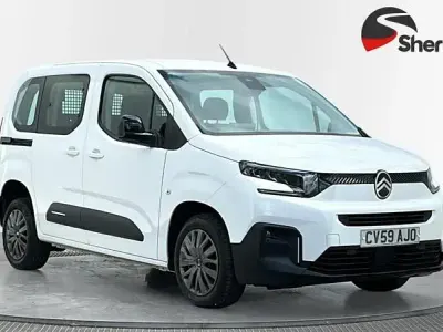 Used Citroën Berlingo PureTech 110 HP (80 kW) 2024 White MPV