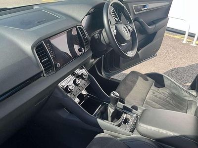 Używany Skoda Karoq SE L 150 KM (110 kW) 2023 Niebieski SUV