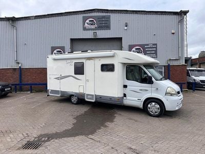 White Used 2007 Renault Master Van | £21,495