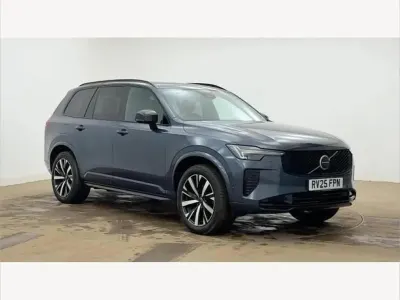 Usado Volvo XC90 Plus 455 CV (334 kW) 2025 Azul SUV