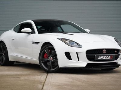 White Used 2015 Jaguar F-Type Supercharged Coupe | £26,475 (Fair price)