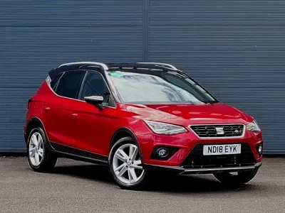 Używany Seat Arona FR 115 KM (84 kW) 2018 Czerwony SUV