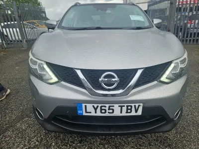 Used Nissan Qashqai N-TEC 115 HP (84 kW) 2015 Silver SUV