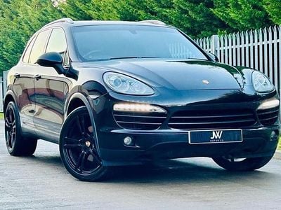 Black Used 2013 Porsche Cayenne SUV | £10,750 (A bit pricey)