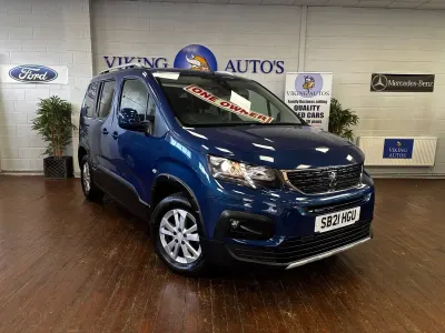 Used Peugeot Rifter Allure 100 HP (73 kW) 2021 Blue MPV
