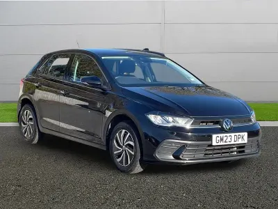 Used VW Polo Life 95 HP (69 kW) 2023 Black Hatchback