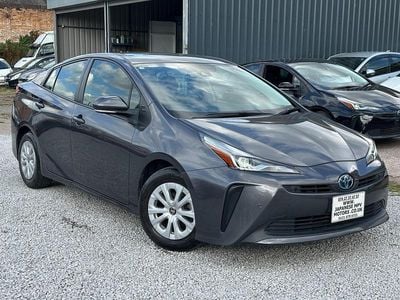 Used Toyota Prius 122 HP (89 kW) 2021 Grey Hatchback