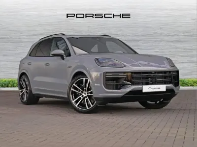 Used Porsche Cayenne Turbo S E-Hybrid 729 HP (536 kW) 2026 Grey SUV