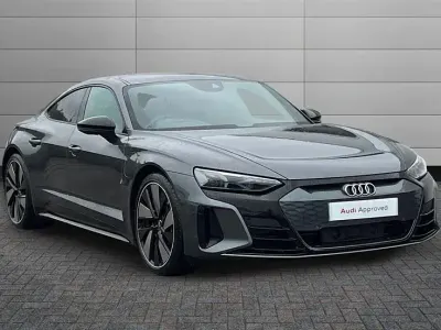 Second-hand Audi e-tron GT quattro Design 475 kW (646 CP) 2023 Gri Berlinǎ