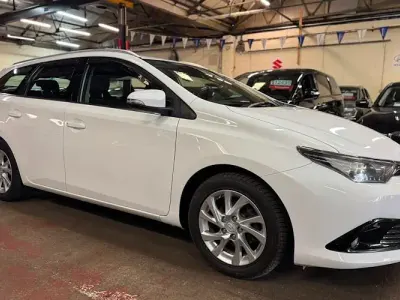 Used Toyota Auris Touring Sports 136 HP (100 kW) 2019 Estate