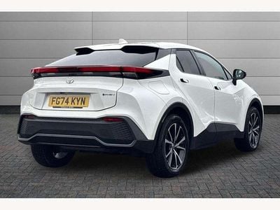 Używany Toyota C-HR Design 223 KM (164 kW) 2024 Biały SUV