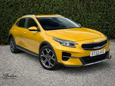 Used Kia XCeed 2022 Yellow SUV