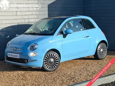 Używany Fiat 500 Lounge 69 KM (50 kW) 2017 Niebieski Hatchback
