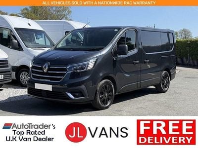 Begagnad Renault Trafic 130 HK (95 kW) 2023 Grå