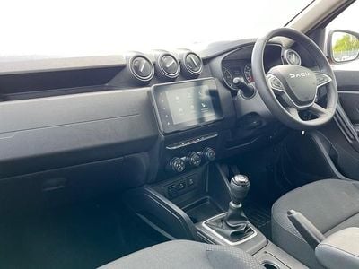 Used Dacia Duster Expression 128 HP (94 kW) 2023 Orange SUV