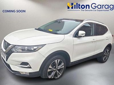 Used Nissan Qashqai N-Connecta 2018 White SUV