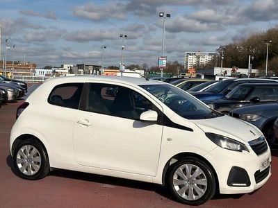 Used Peugeot 108 Active 68 HP (50 kW) 2015 White Hatchback