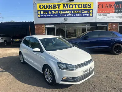 Used VW Polo Match 88 HP (64 kW) 2016 White Hatchback