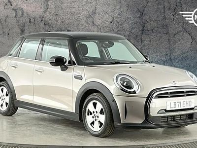 Used Mini Cooper Classic 134 HP (98 kW) 2021 Grey Hatchback