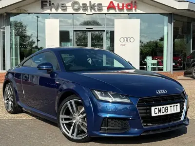 Usado Audi TT Roadster S-Line 230 HP (169 kW) 2018 Cabrios