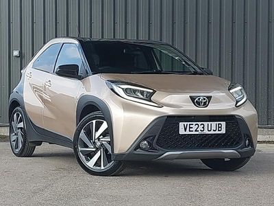Used Toyota Aygo X 72 HP (52 kW) 2023 Beige SUV