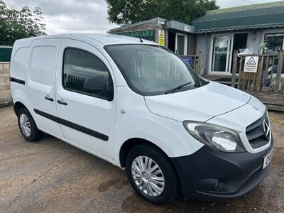 Mercedes Citan 109