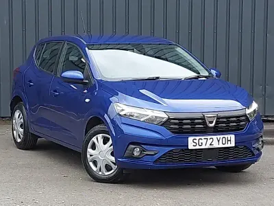 Begagnad Dacia Sandero Comfort 91 HK (66 kW) 2022 Blå Halvkombi