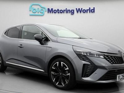 Used 2025 Renault Clio V Techno Hatchback | £18,100 (Fair price)