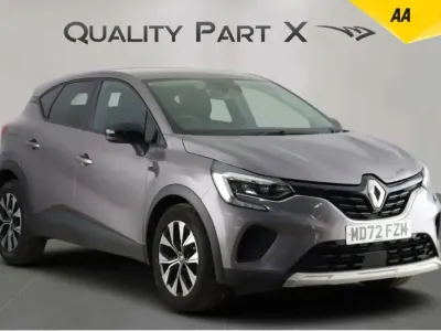 Usado Renault Captur Evolution 90 HP (66 kW) 2023 Cinzento SUV