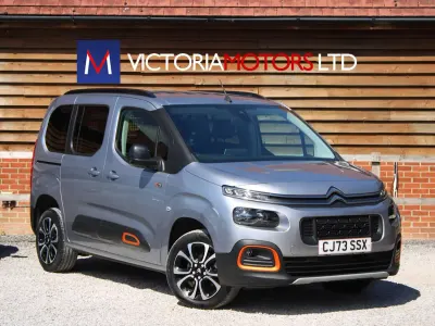 Used Citroën Berlingo Flair 130 HP (95 kW) 2023 Grey MPV