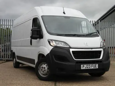 Used Peugeot Boxer Premium 140 HP (102 kW) 2023 White Van