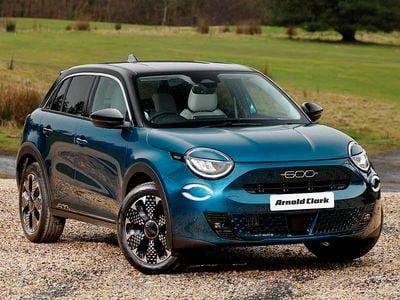 Nowe Fiat 600 La Prima 136 KM (100 kW) 2026 Biały SUV