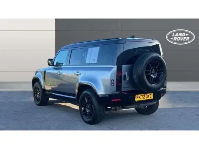 Used Land Rover Defender SE Dynamic 249 HP (183 kW) 2022 Grey SUV