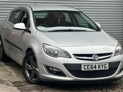 Used Vauxhall Astra SRi 165 HP (121 kW) 2014 Silver Hatchback