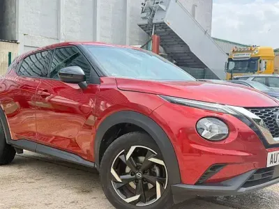 Used Nissan Juke N-Connecta 114 HP (83 kW) 2023 Red SUV