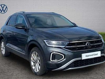 Begagnad VW T-Roc Style 110 HK (80 kW) 2023 Grå SUV