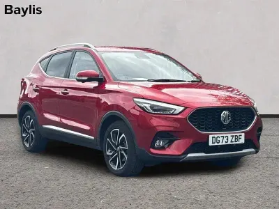 Używany MG ZS Exclusive 106 KM (77 kW) 2023 Czerwony SUV