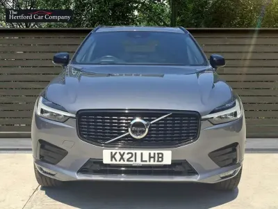 Used Volvo XC60 R-Design Pro 250 HP (183 kW) 2021 Grey SUV